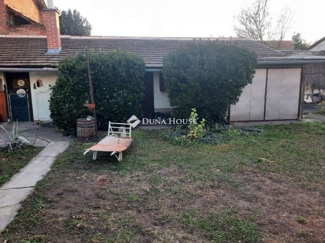 Eladó családi ház, Budapesten, XVIII. kerületben 75 M Ft