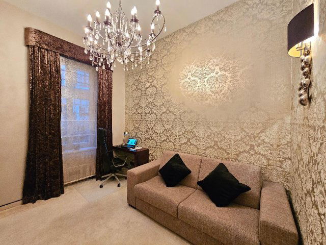 Eladó téglalakás, Budapesten, VII. kerületben, Király utcában