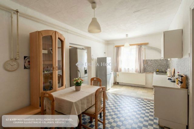 Eladó családi ház, Kerepesen, Mogyoródi úton 68.7 M Ft