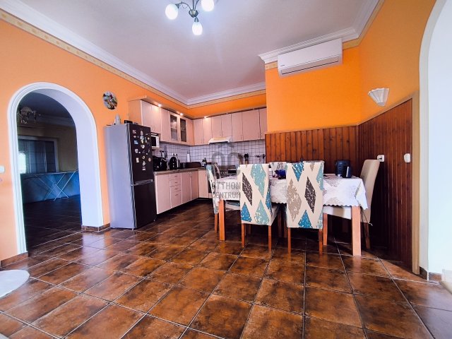 Eladó családi ház, Pusztaszentlászlón 43 M Ft, 4 szobás