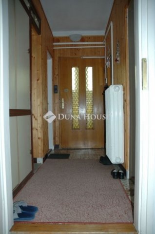Eladó családi ház, Baján 47 M Ft, 5 szobás