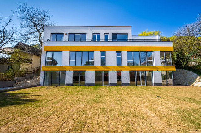 Eladó téglalakás, Budapesten, II. kerületben 84.39 M Ft