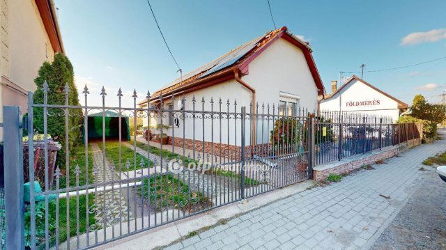 Eladó családi ház, Nyírbátorban 45 M Ft, 1+1 szobás