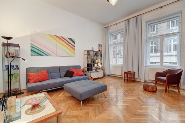 Eladó téglalakás, Budapesten, VI. kerületben 168 M Ft, 4 szobás