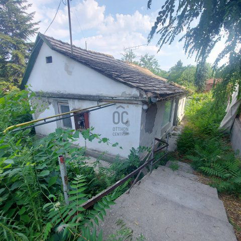 Eladó családi ház, Szigetszentmiklóson 24.99 M Ft, 2 szobás