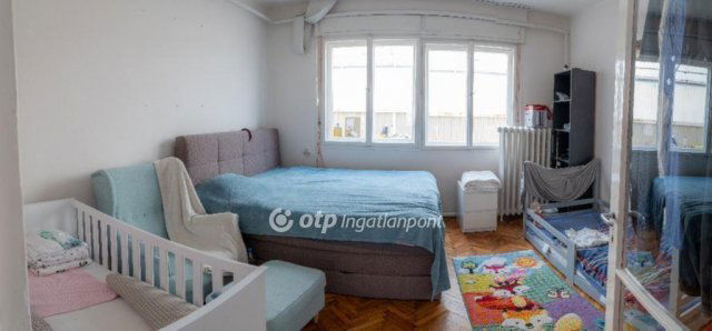 Kiadó családi ház, albérlet, Debrecenben 250 E Ft / hó