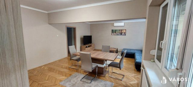 Kiadó téglalakás, albérlet, Debrecenben 360 E Ft / hó, 4 szobás