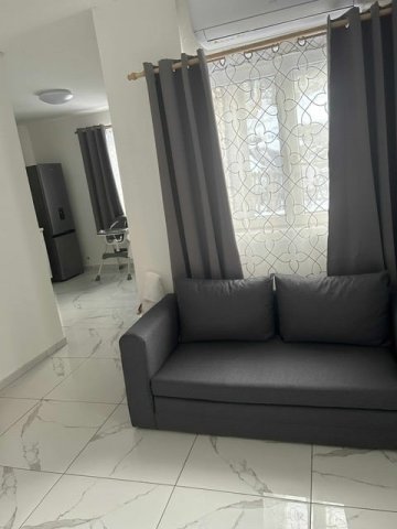 Eladó családi ház, Ajkán 27.5 M Ft, 2 szobás