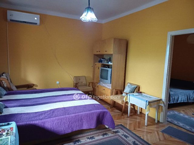 Eladó családi ház, Recsken 20 M Ft, 2 szobás