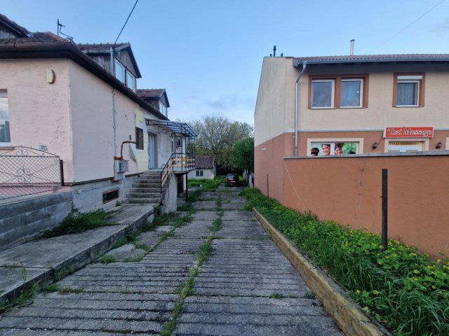 Eladó családi ház, Érden 115 M Ft, 7 szobás