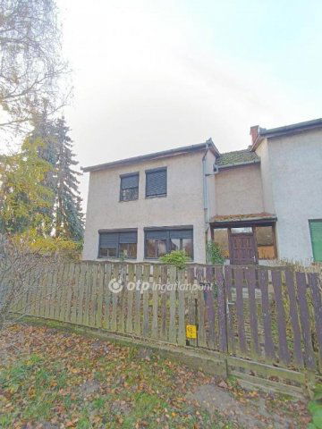 Eladó téglalakás, Tuzséren 21 M Ft, 4+1 szobás