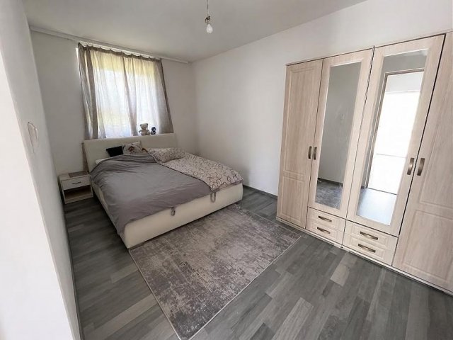 Eladó családi ház, Vácon 53 M Ft, 2 szobás