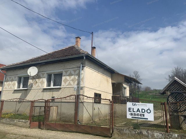 Eladó családi ház, Bábonymegyeren 29 M Ft, 4 szobás