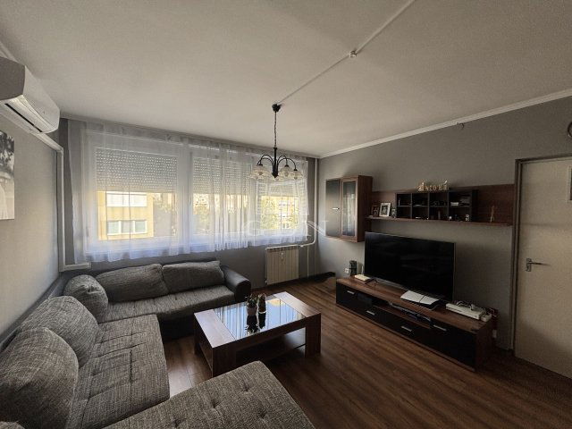 Eladó panellakás, Budapesten, XIV. kerületben 73.5 M Ft