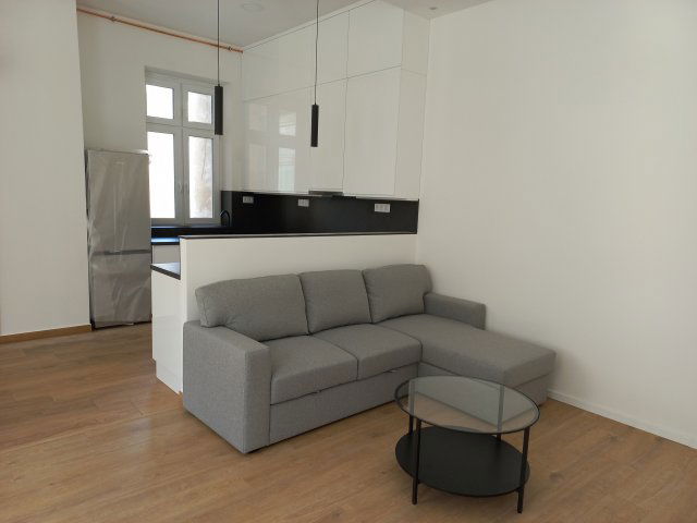 Kiadó téglalakás, albérlet, Budapesten, VI. kerületben