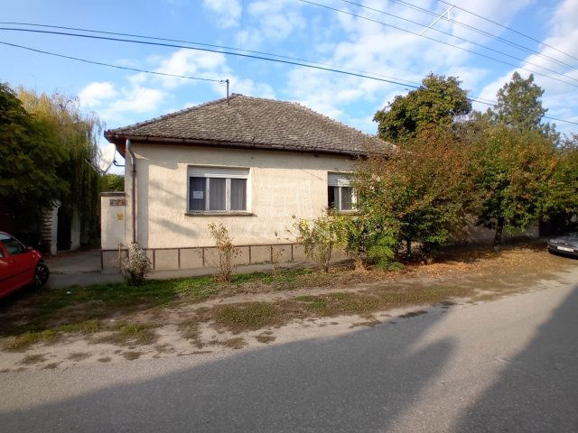 Eladó családi ház, Szeremlén 25 M Ft, 4 szobás