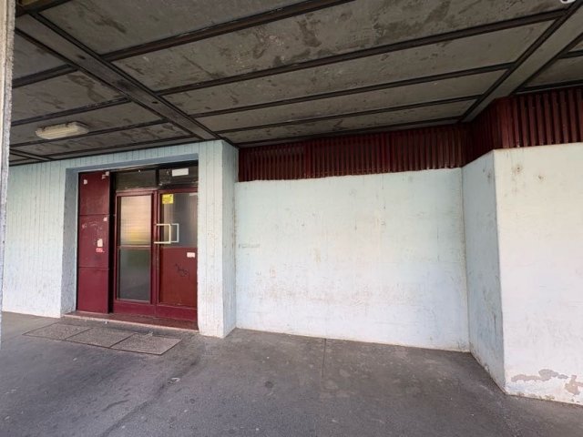 Kiadó üzlethelyiség, Budapesten, III. kerületben, Boglár utcában