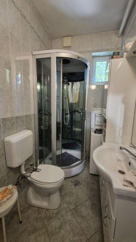 Kiadó családi ház, albérlet, Debrecenben 500 E Ft / hó