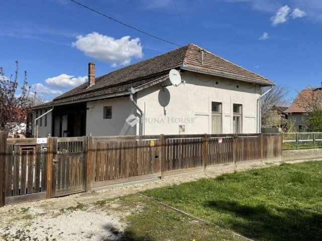 Eladó családi ház, Tiszaszentimrén 64.9 M Ft, 4 szobás