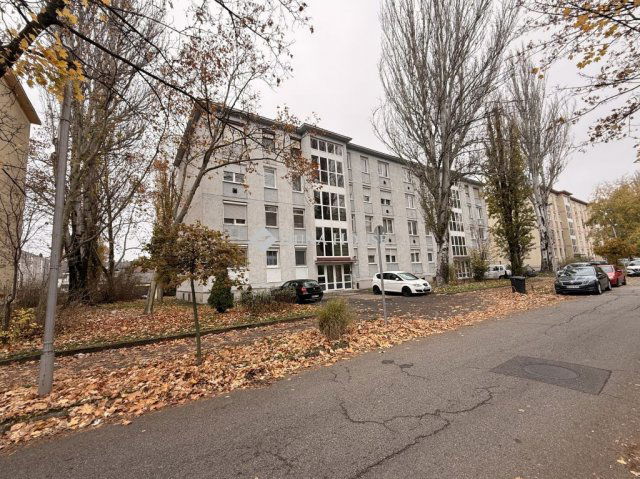 Kiadó téglalakás, albérlet, Győrött, Táncsics Mihály utcában