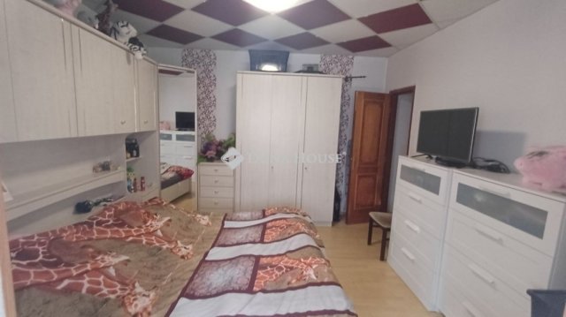 Eladó téglalakás, Budapesten, IV. kerületben 69.9 M Ft, 3 szobás