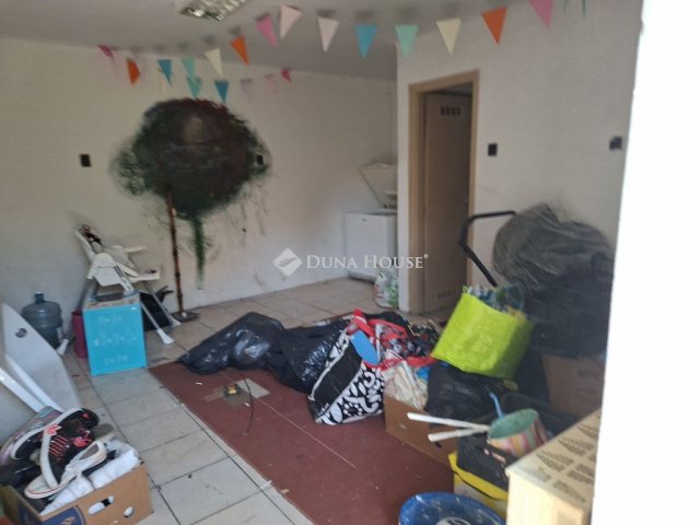 Eladó családi ház, Tarnaörsön 24 M Ft, 4 szobás