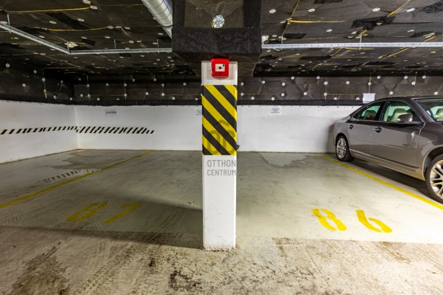 Eladó garázs, Budapesten, XIII. kerületben 6.75 M Ft