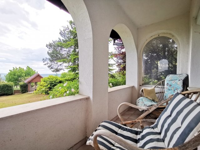 Eladó családi ház, Csókakőn 79.9 M Ft, 5 szobás