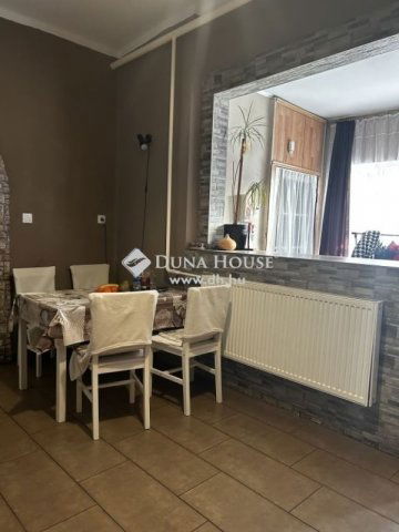 Eladó családi ház, Nagykátán 44 M Ft, 3 szobás