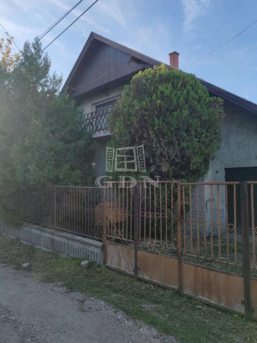 Eladó családi ház, Érden 94.99 M Ft, 4 szobás