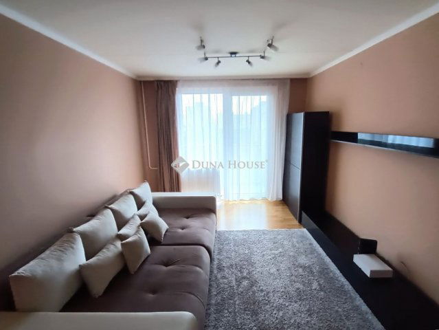 Kiadó panellakás, albérlet, Debrecenben 200 E Ft / hó, 2 szobás