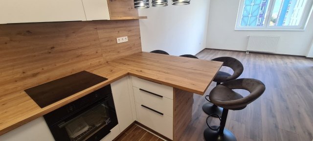 Kiadó téglalakás, albérlet, III. kerületben, Pünkösdfürdő utcában