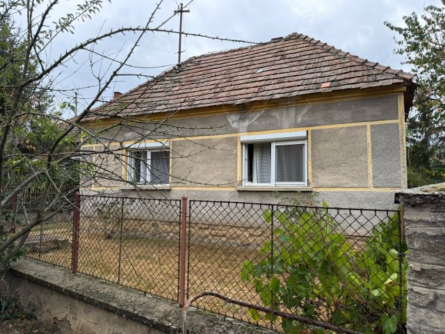 Eladó családi ház, Uraiújfalun 23.9 M Ft, 2 szobás