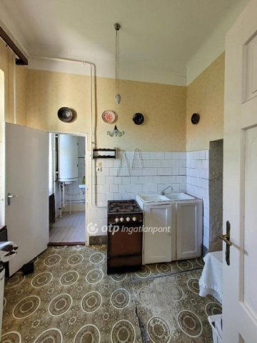 Eladó családi ház, Hajdúnánáson 35 M Ft, 4 szobás