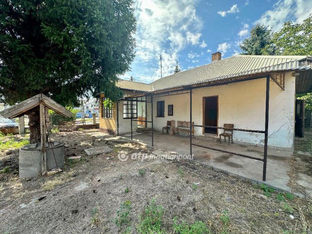 Eladó családi ház, Tökölön 40.99 M Ft, 1 szobás