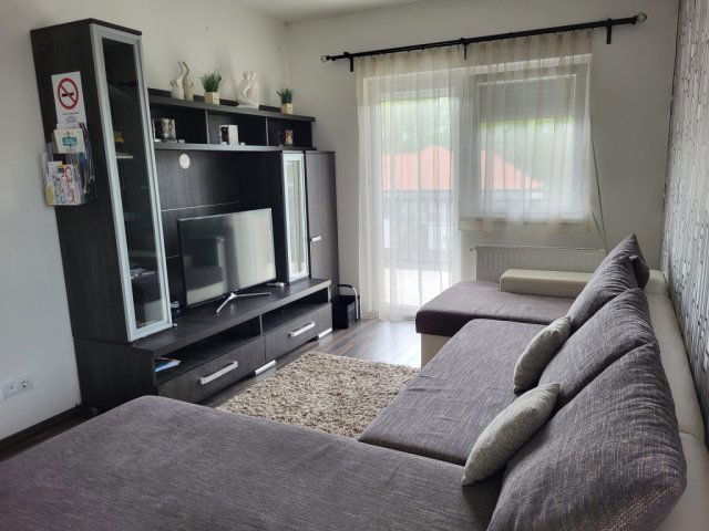 Eladó téglalakás, Siófokon 89.5 M Ft, 3 szobás