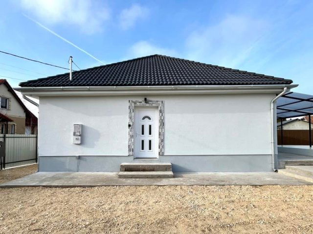 Eladó családi ház, Nagykátán 56 M Ft, 2 szobás