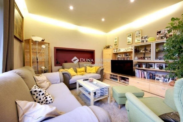 Eladó családi ház, Budaörsön 169.9 M Ft, 4 szobás