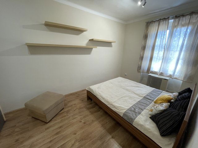 Kiadó téglalakás, albérlet, Székesfehérvárott 180 E Ft / hó