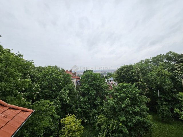 Eladó téglalakás, Budapesten, II. kerületben 163 M Ft