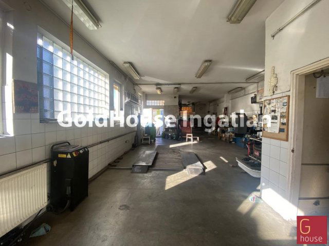 Eladó ipari ingatlan, Budapesten, XV. kerületben 130 M Ft