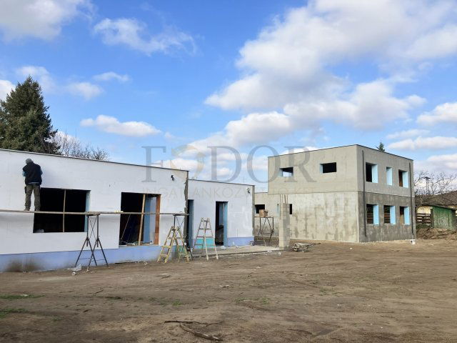 Eladó családi ház, Budapesten, XVIII. kerületben 164.9 M Ft