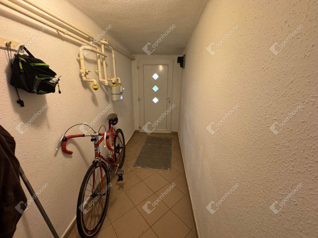 Eladó sorház, Zalaegerszegen 79.9 M Ft, 7 szobás