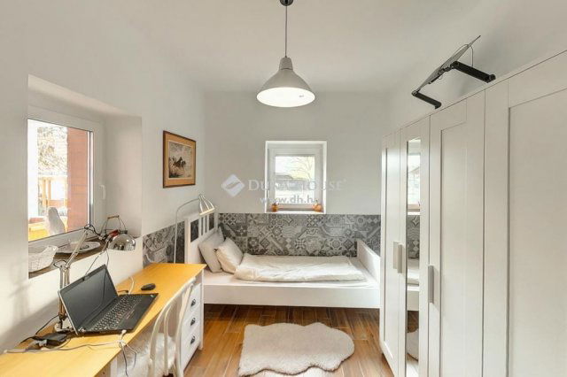 Eladó családi ház, Lajosmizsén 500 M Ft, 4 szobás