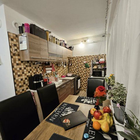 Eladó panellakás, Szabadszálláson, Mátyás Király téren