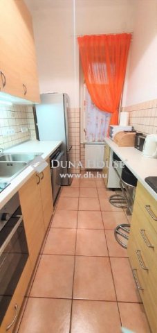 Eladó téglalakás, Budapesten, XIV. kerületben 110 M Ft, 4 szobás