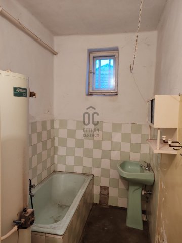 Eladó családi ház, Rákócziújfalun 16.5 M Ft, 2 szobás