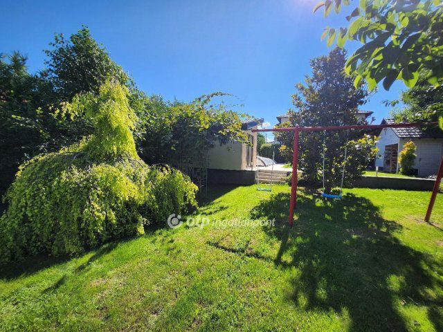 Eladó családi ház, Érden 330 M Ft, 7 szobás