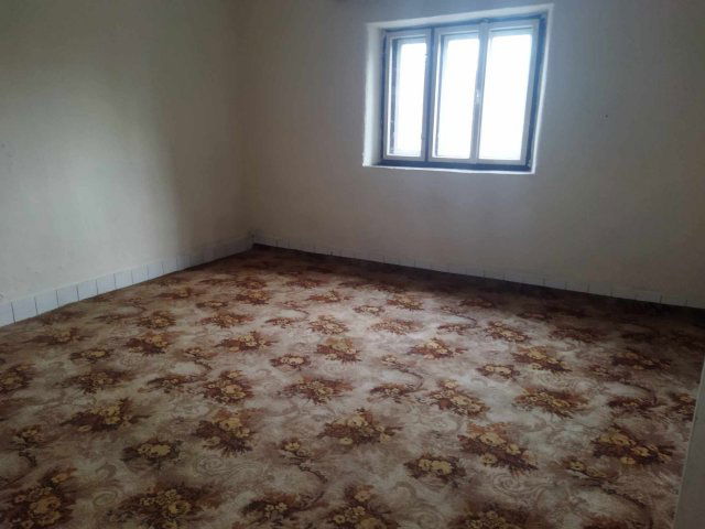 Eladó családi ház, Pusztaszeren 9.4 M Ft, 2 szobás