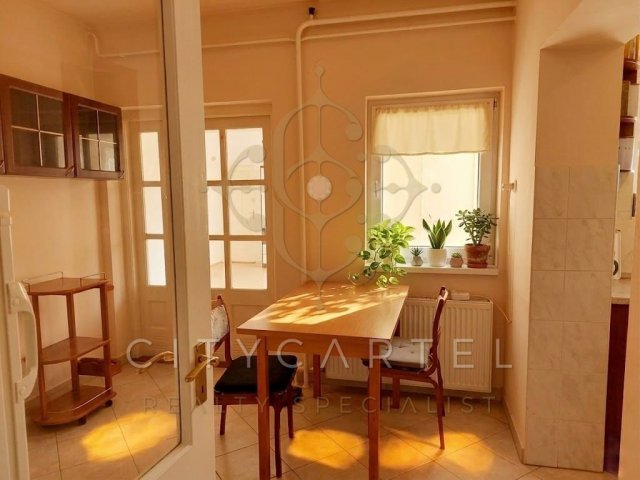 Eladó családi ház, Bölcskén 64 M Ft, 3 szobás